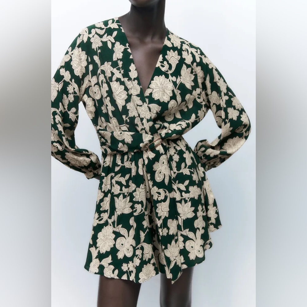 Zara Green Floral Print Long Sleeve Belted V-Neck Romper Size L NWT